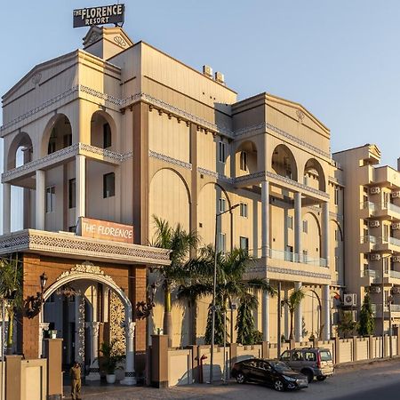 ג'איפור The Florence Resort מראה חיצוני תמונה