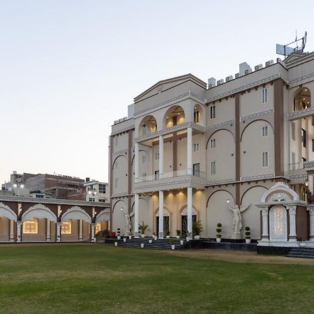 ג'איפור The Florence Resort מראה חיצוני תמונה