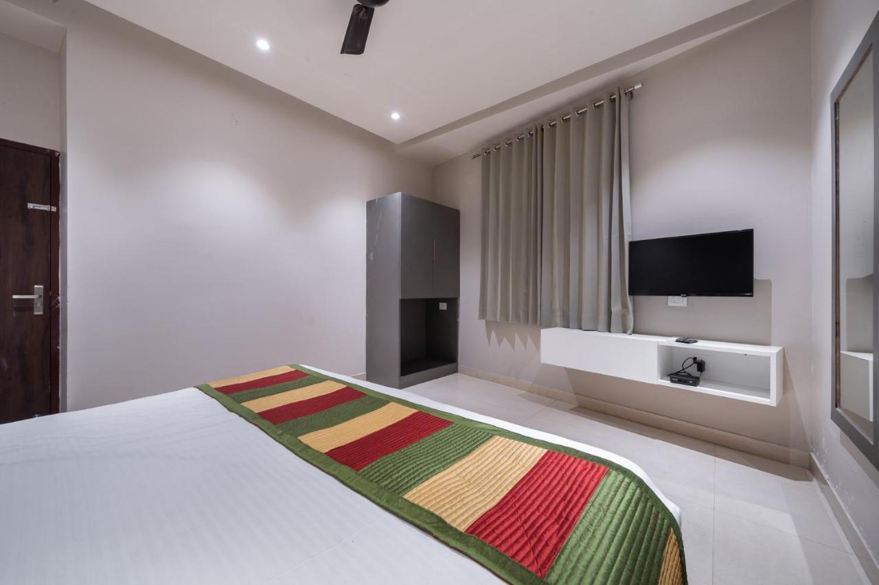 ג'איפור The Florence Resort מראה חיצוני תמונה