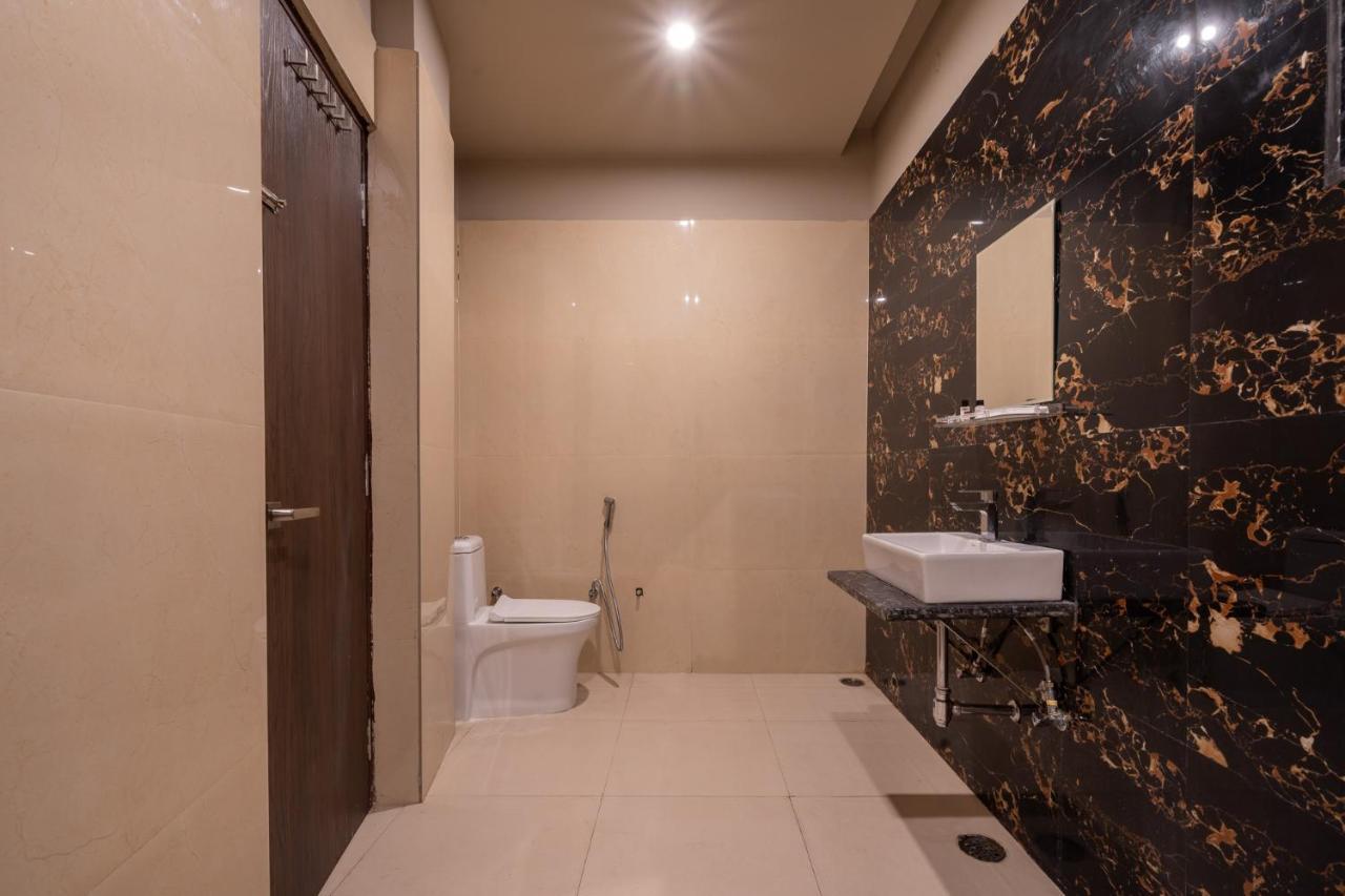 ג'איפור The Florence Resort מראה חיצוני תמונה